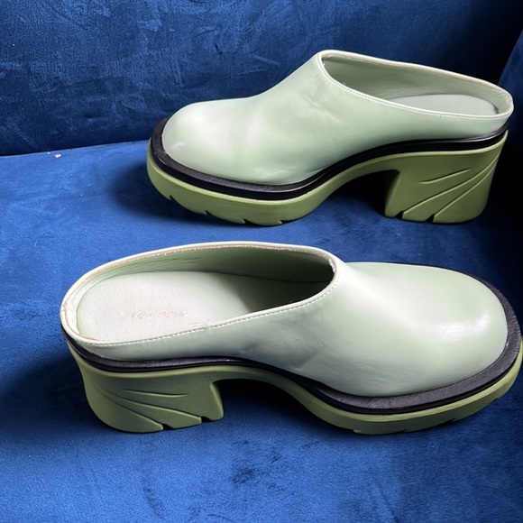 Retro 90s heeled mules, rubber chunky heel Y2K - Picture 5 of 6